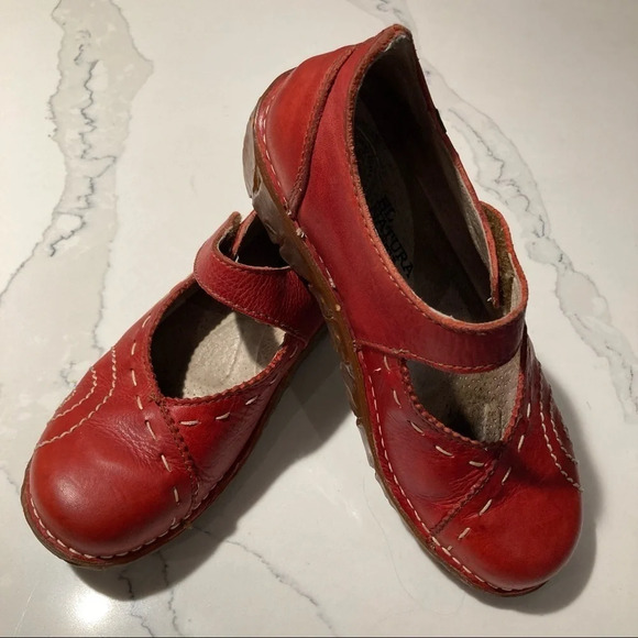 EL NATURALISTA Sz 37 Leather Mary  Jane Hook & Loop Closure Rubber Sole Shoes - Picture 1 of 14